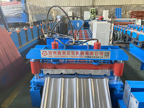 不銹鋼壓瓦機